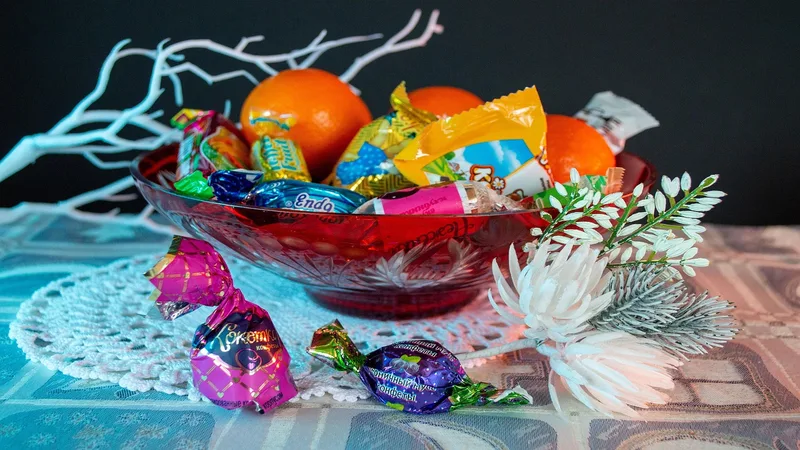 Zowin bắn cá online đăng nhập Zowin bắn cá online đăng nhập - Casino Trực Tuyến Uy Tín | sweets, candies, heals, dessert, chocolate candies, fruit, tangerines, snacks, vases, glass, crystal, crystal candy bowls, tablecloth, tableware, holiday dishes, red crystal, baccarat, ussr, the product